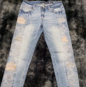 Miss Me Ankle Skinny